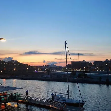 ホームステイ Amets House ビルバオ